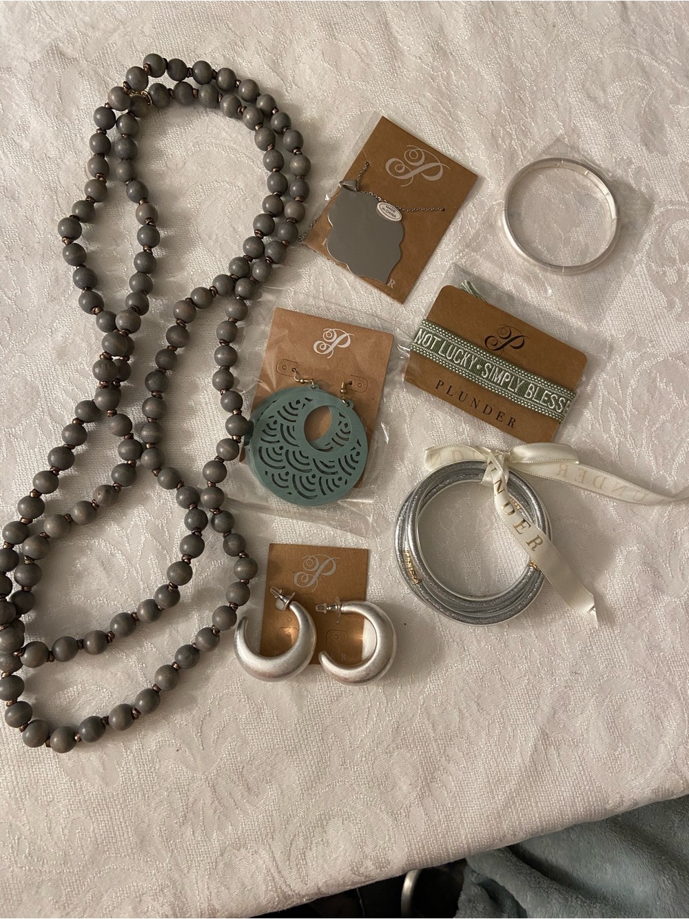 Plunder 7 pc bundle Gray Beaded Necklace and Silver & Teal Accent Jewelry - Picture 1 of 9